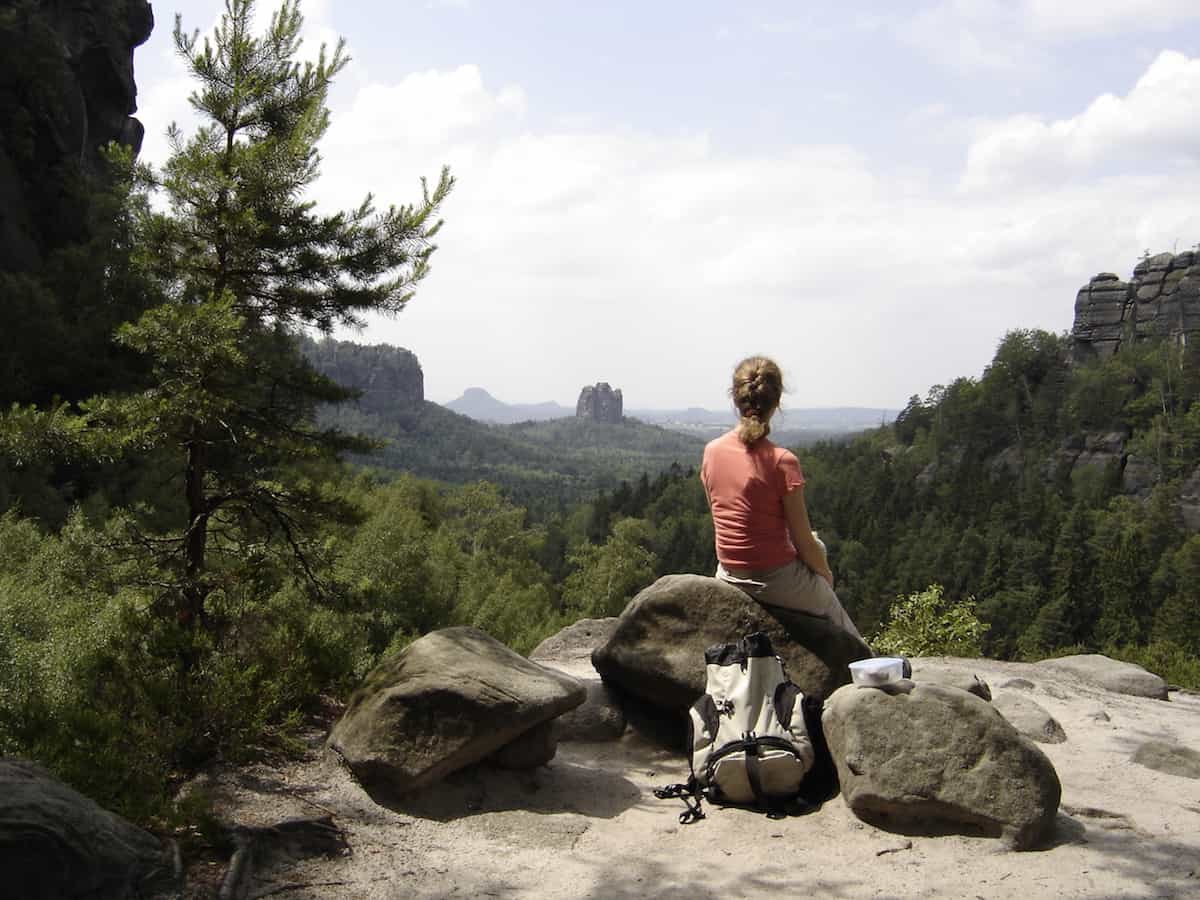 09_wanderin_blick_von-affensteinen_auf_falkenstein_yvonne_brueckner-copy