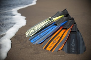 how to choose scuba diving fins