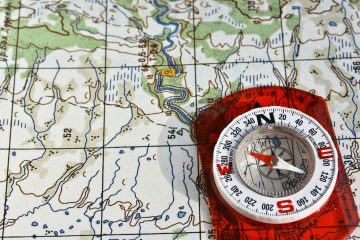 best hiking compass