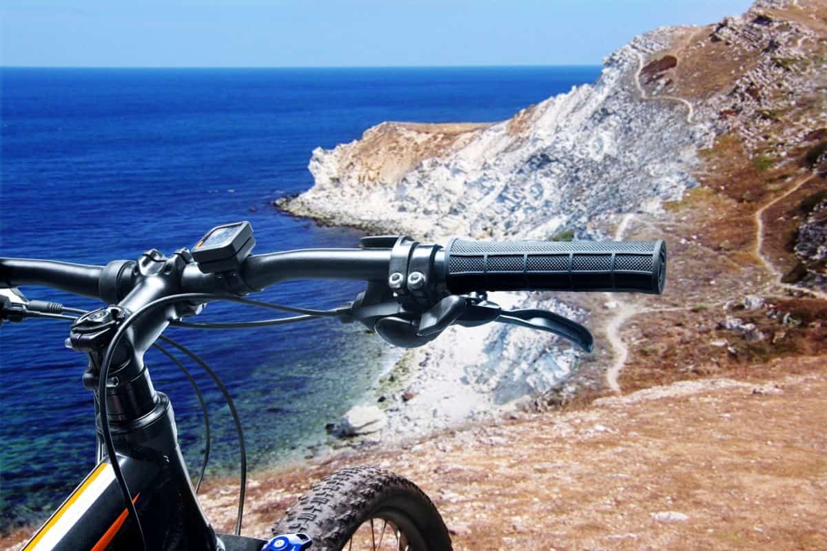 Top 10 Best MTB Grips of 2024 • The Adventure Junkies
