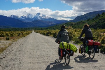 How to choose a touring bike