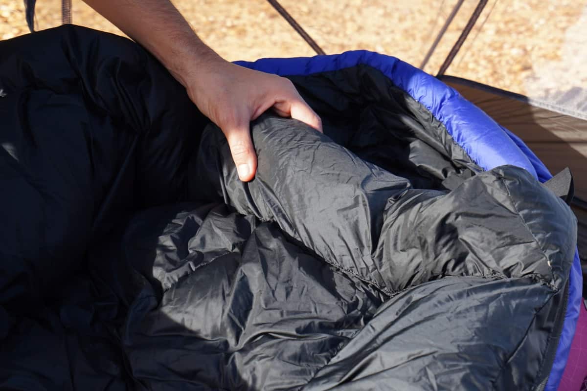 Backpacking sleeping bag buffle