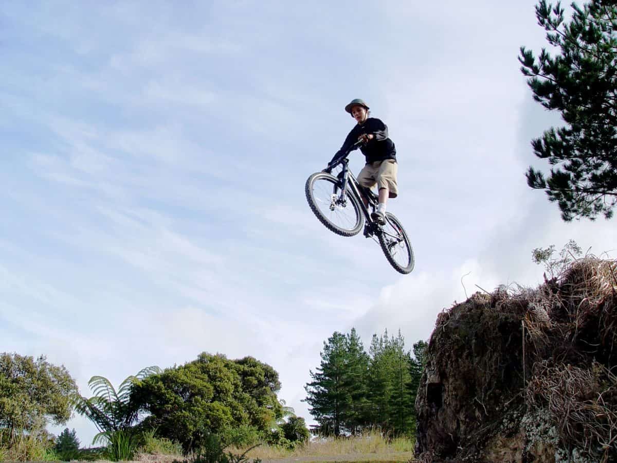 How To Jump A Mountain Bike The Adventure Junkies