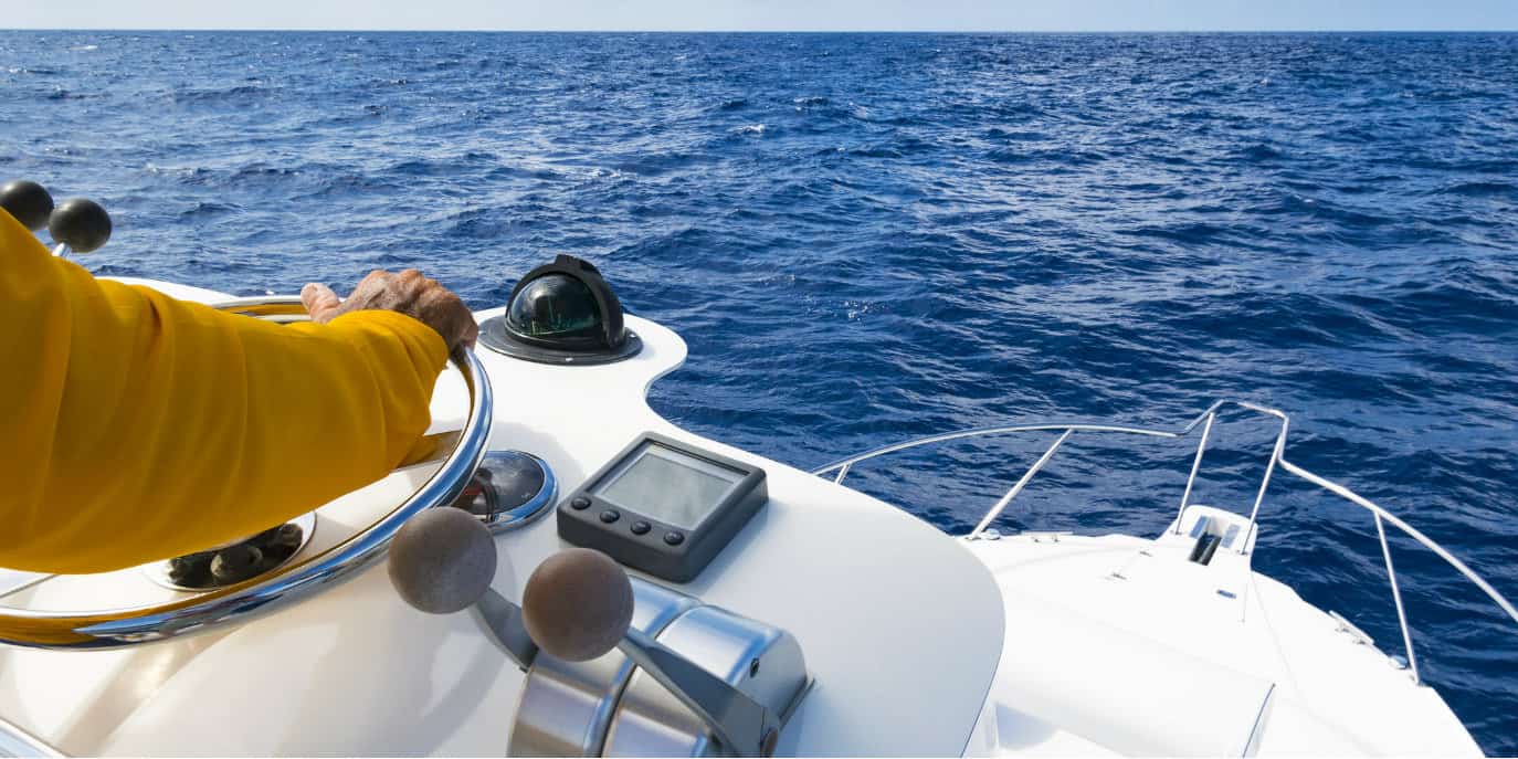Top 5 Best Autopilot For Sailboats of 2022 • The Adventure Junkies