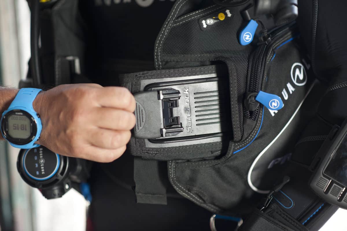 Top 10 Best Scuba BCDs of 2024 • The Adventure Junkies