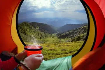 how to stay warm in a tent