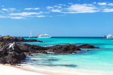 galapagos liveaboard