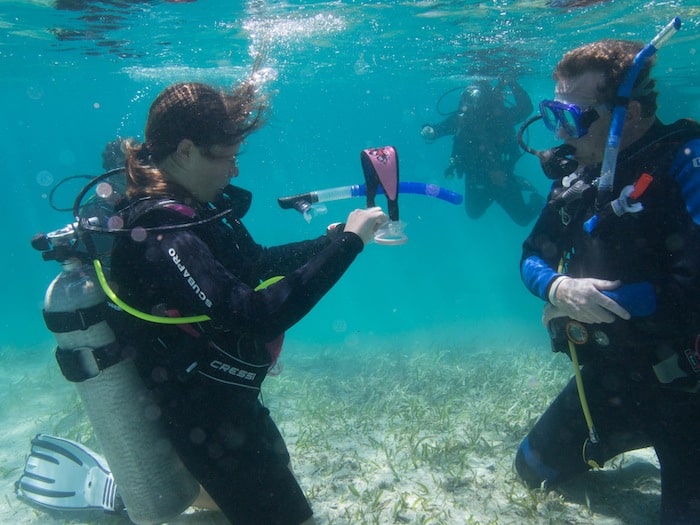 PADI Open Water Scuba Diving Instructor in Roatan